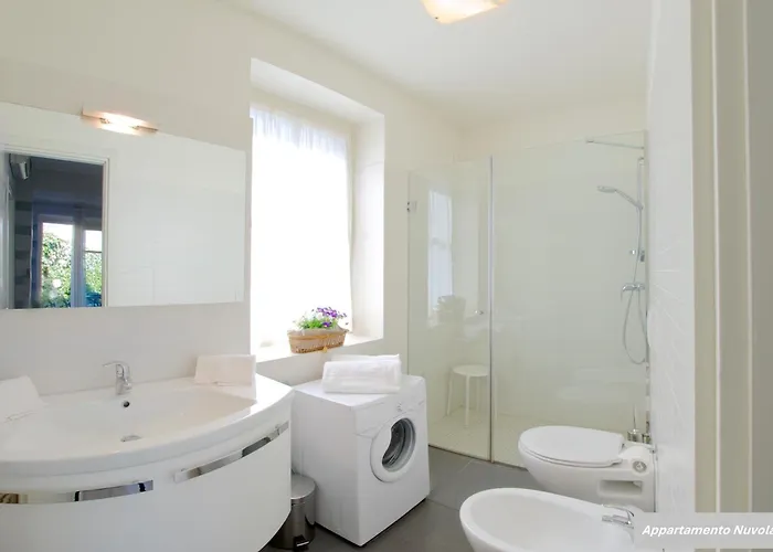 Nuvola - - Near The - Near The Center Διαμέρισμα *