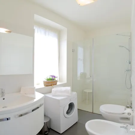 Nuvola - - Near The - Near The Center Apartamento *